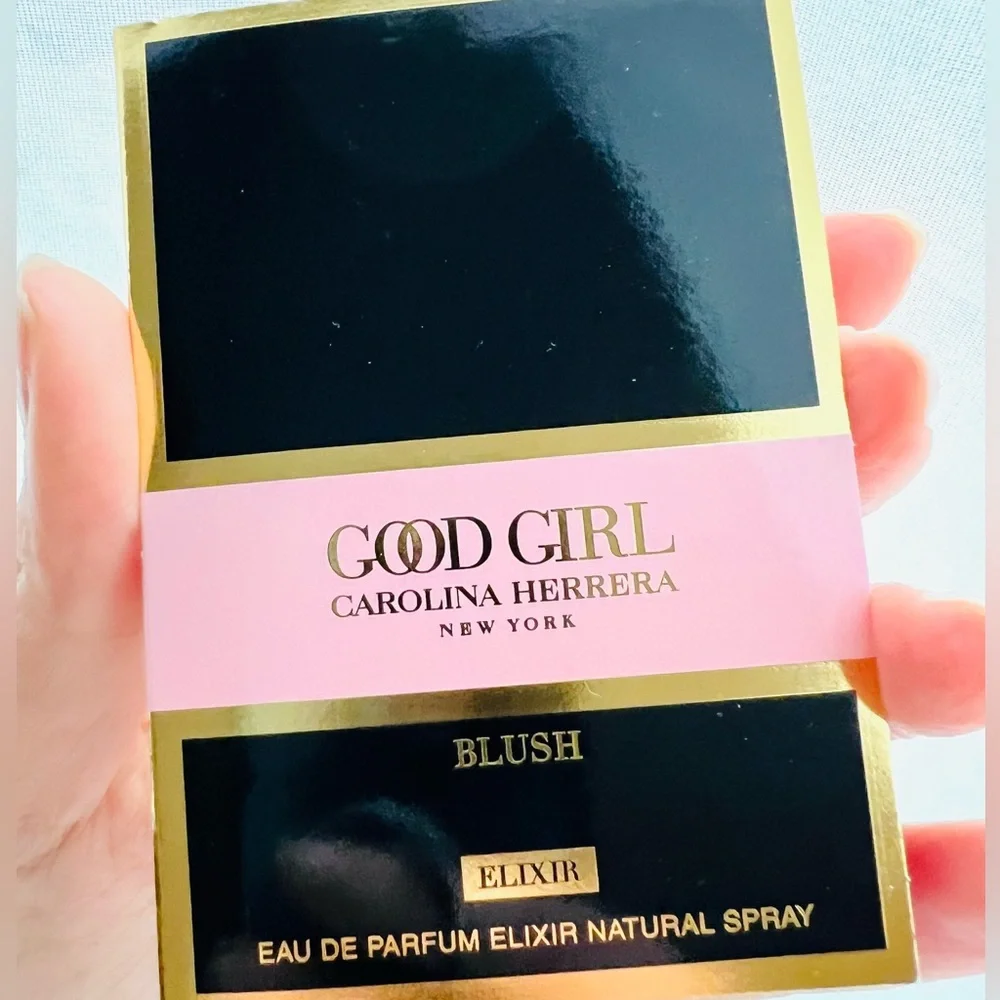 5 for 25⚡️Carolina Herrera Good Girl Blush Elixir 1.5ml - Picture 2 of 5
